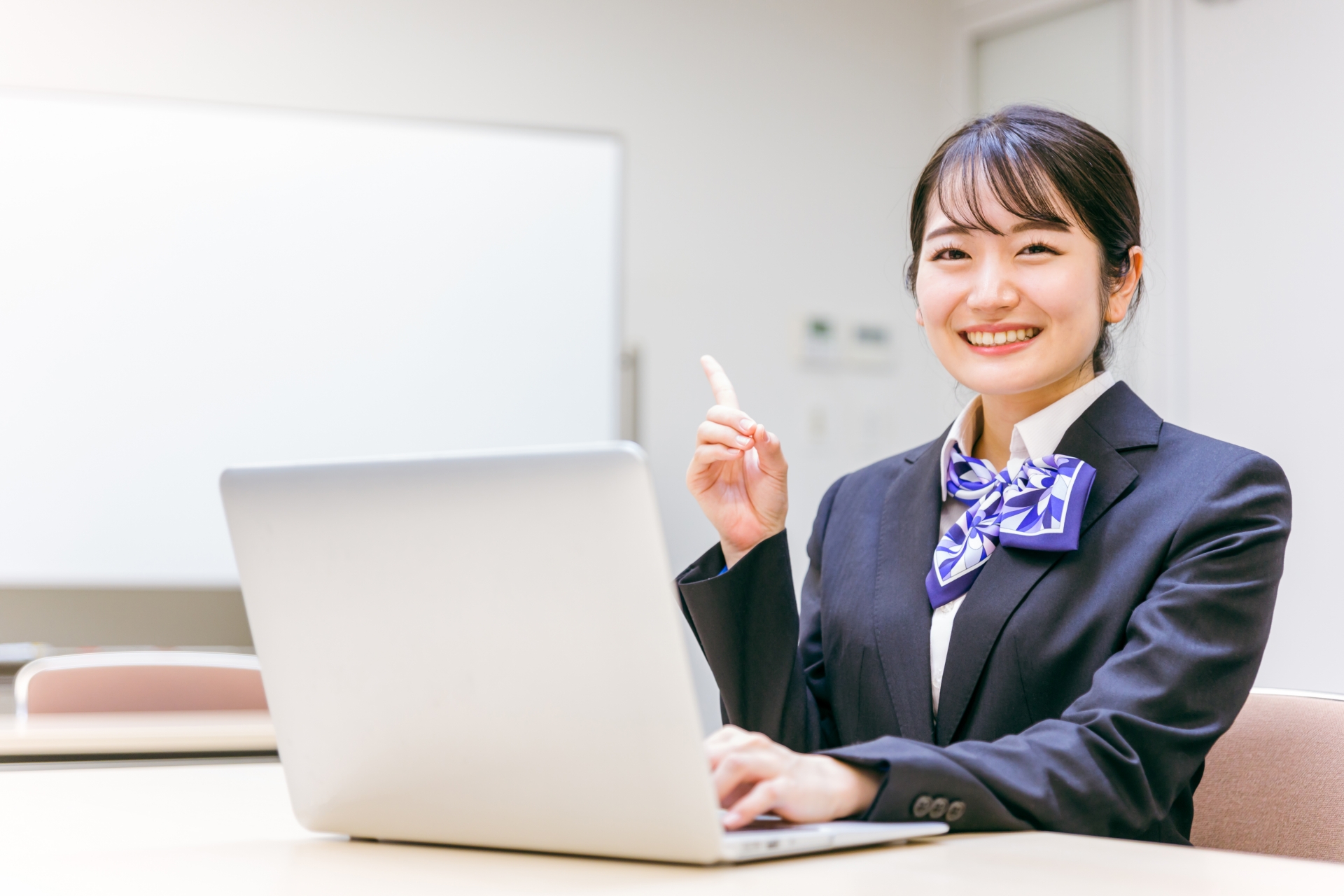 PCと女性