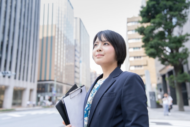 都会 女性